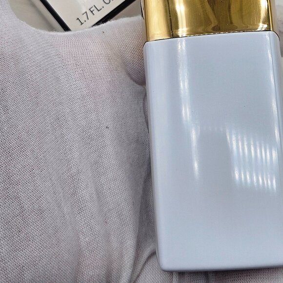 CHANEL No.22 Spray Cologne - Picture 7 of 10